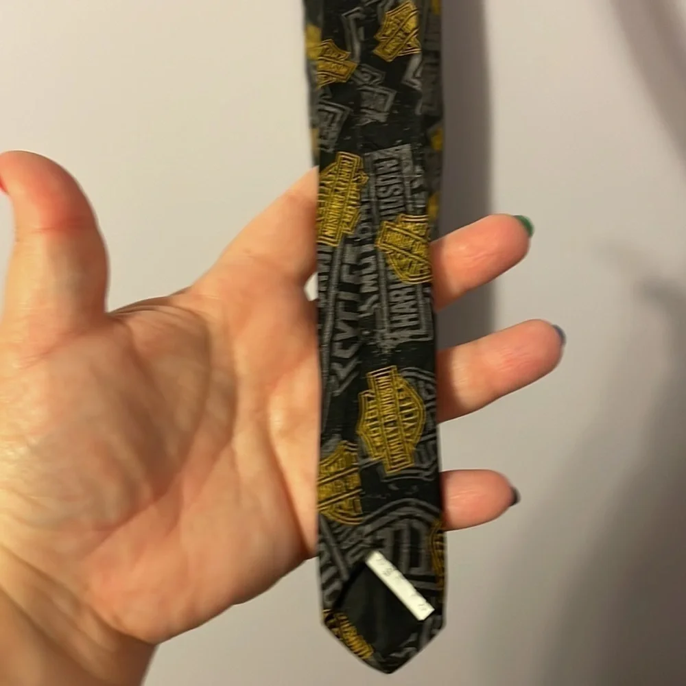 Ralph Marlin Harley Davidson Vintage Tossed Bar and Shield Logo Silk Necktie